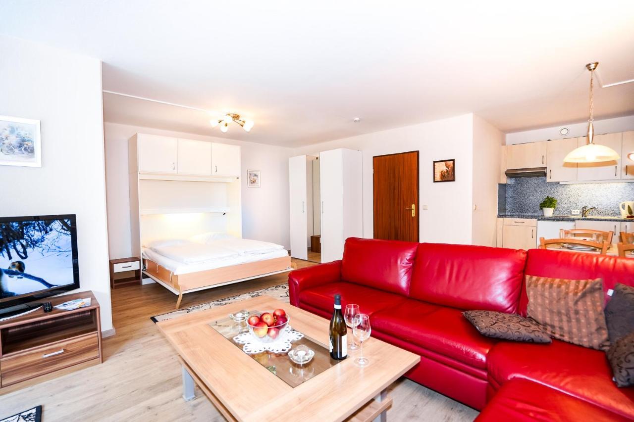 Fewo Am Meer, Mit Schwimmbad Und Sauna Apartment Timmendorfer Strand Exterior photo